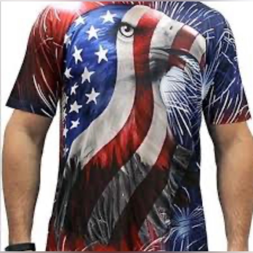Spirit Of America Mens Eagle Flag  Lightweight T-Shirt size Large Red/White/Blue